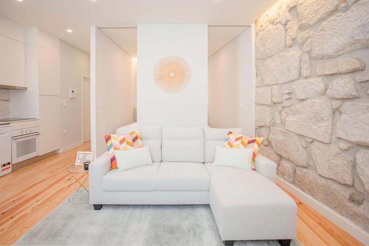 Liiiving in Porto - Aliados Stone Apartment Esterno foto