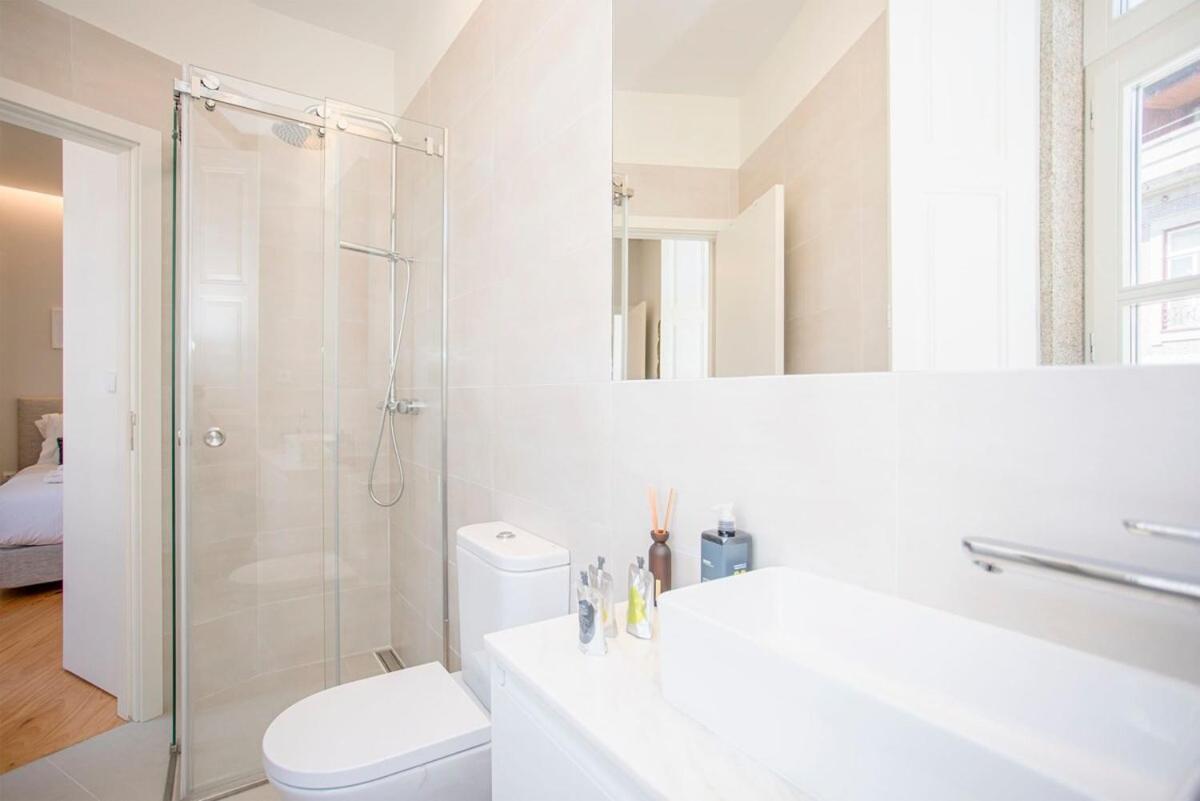 Liiiving in Porto - Aliados Stone Apartment Esterno foto