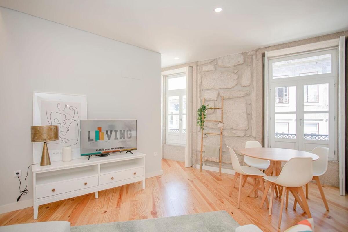 Liiiving in Porto - Aliados Stone Apartment Esterno foto