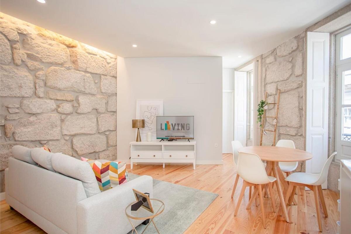 Liiiving in Porto - Aliados Stone Apartment Esterno foto