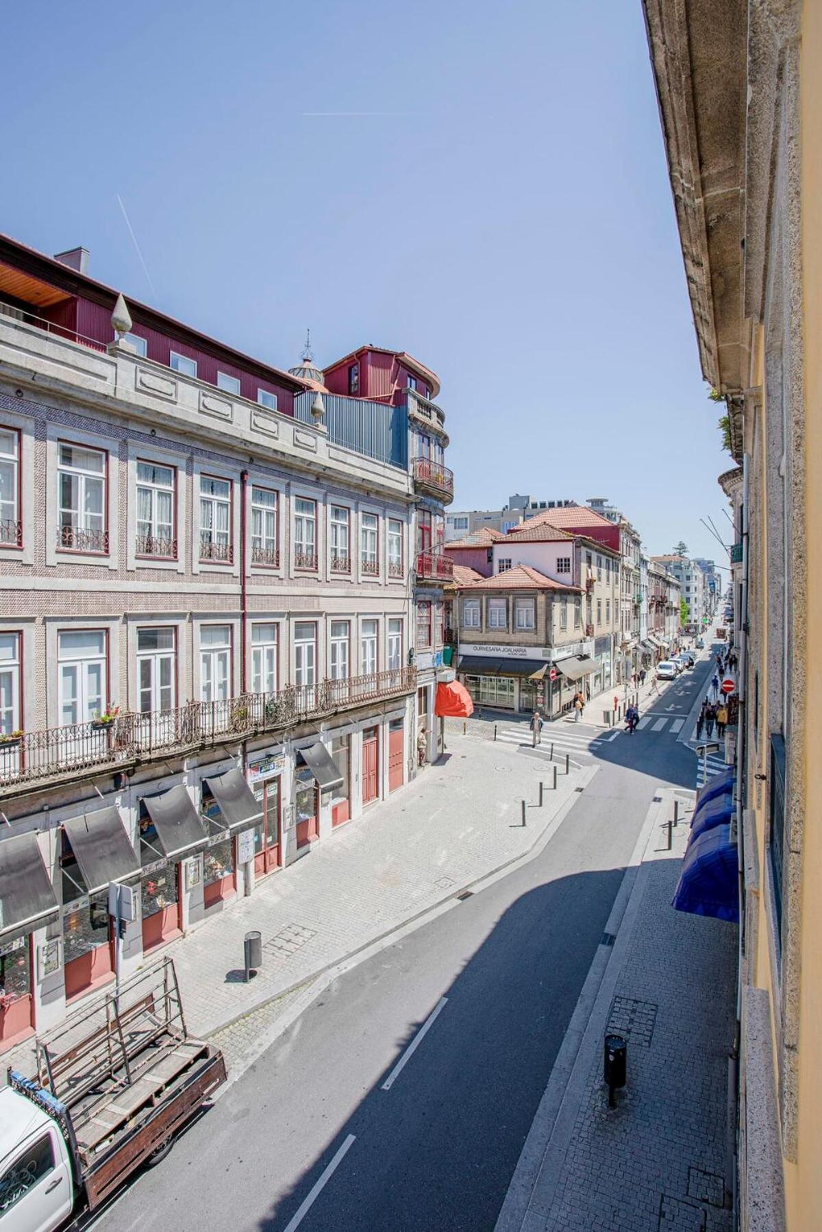 Liiiving in Porto - Aliados Stone Apartment Esterno foto